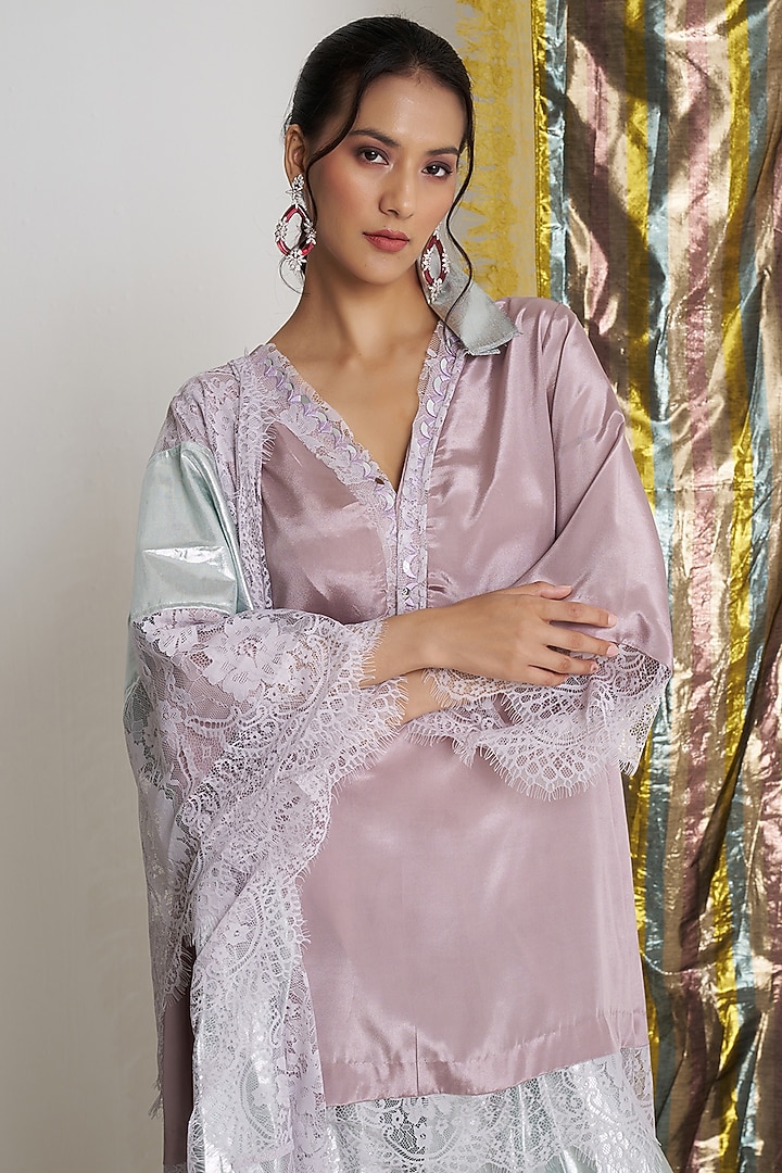 Mauve Rasgulla Crepe Mirror Work Short Kurta Set by Siyona By Ankurita at Pernia's Pop Up Shop