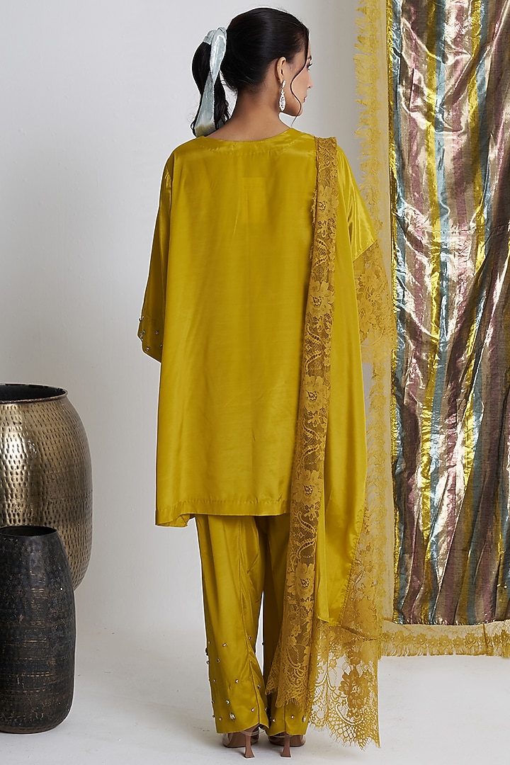 Mustard Rasgulla Crepe Crystal Embroidered Kurta Set by Siyona By Ankurita at Pernia's Pop Up Shop