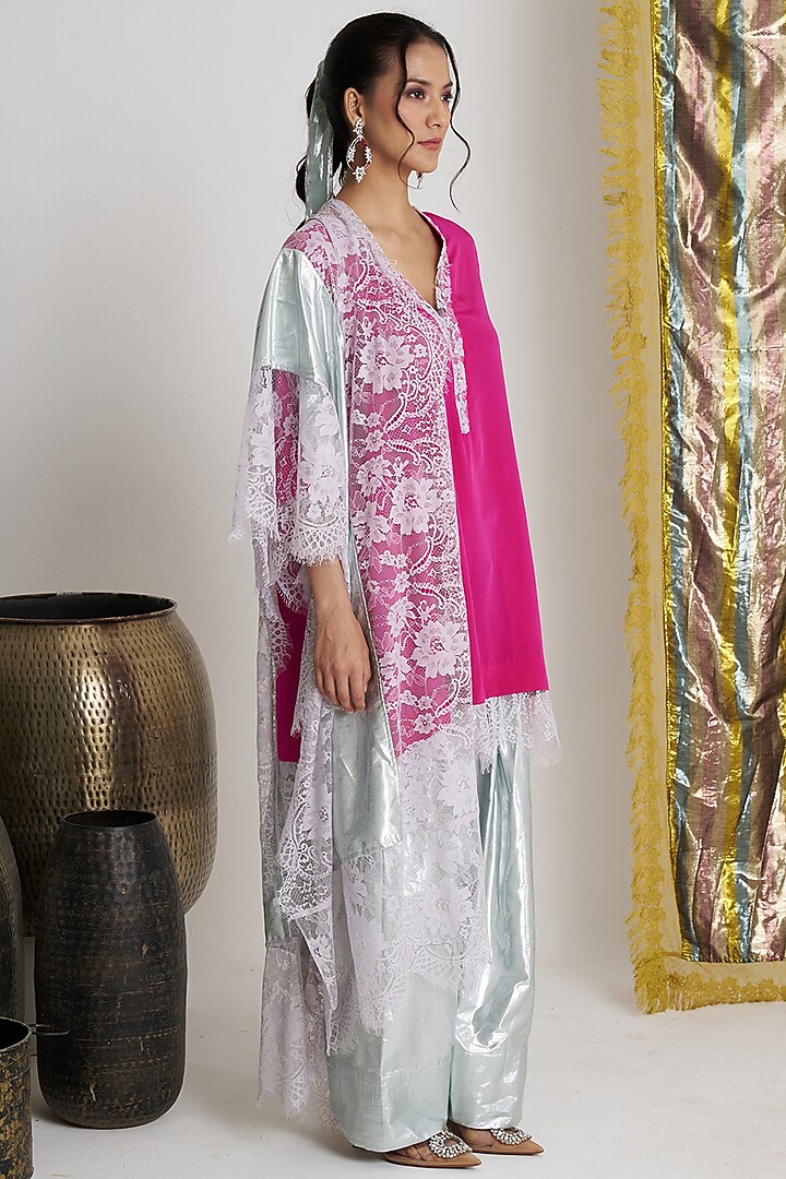 Rani Pink Rasgulla Crepe Mirror Work Kurta Set by Siyona By Ankurita at Pernia's Pop Up Shop