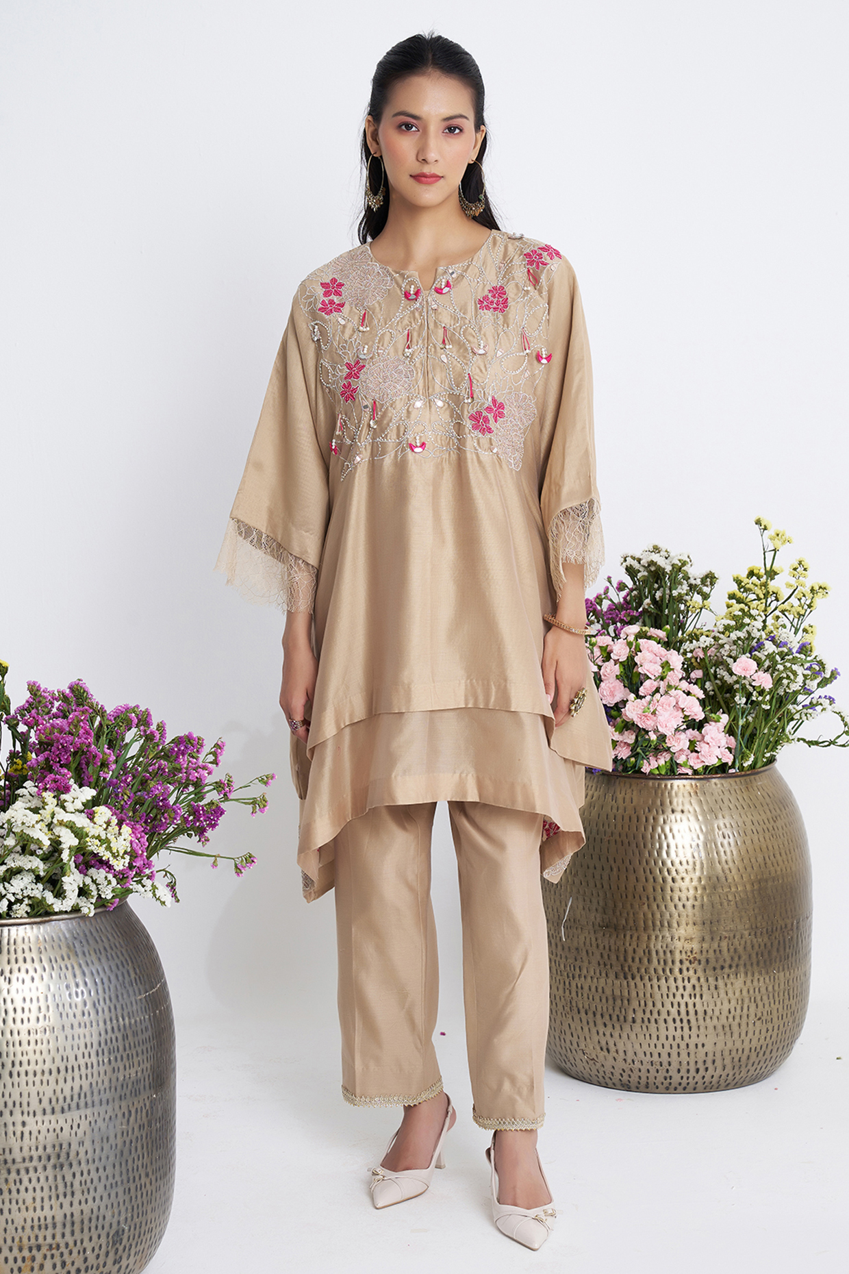 Beige Chanderi Zari Jaal Handwork Kurta Set by Siyona By Ankurita at Pernia's Pop Up Shop
