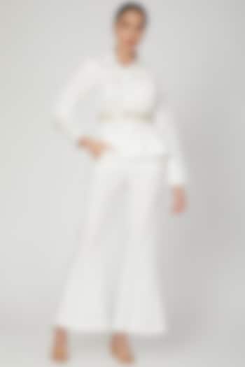 White Pleated Shirt With Pants & Embroidered Belt by Siyona By Ankurita