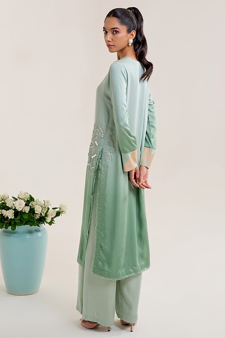 Green Ombre Satin Floral Hand Embellished Kurta Set by Siyona By Ankurita at Pernia's Pop Up Shop