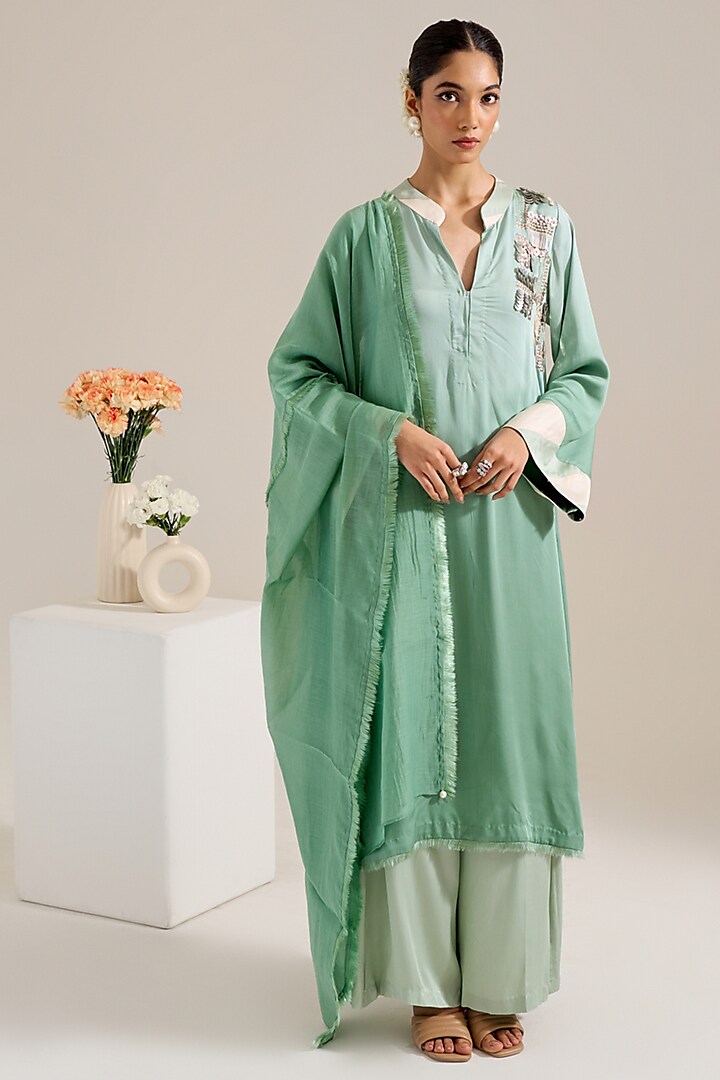 Green Ombre Satin Hand Embellished Kurta Set by Siyona By Ankurita at Pernia's Pop Up Shop