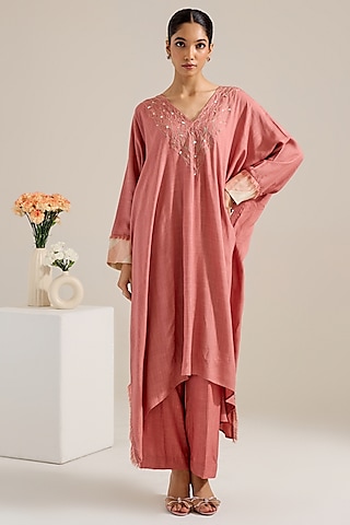 Salmon Cotton Slub Hand & Machine Embellished Kurta Set by Siyona By Ankurita