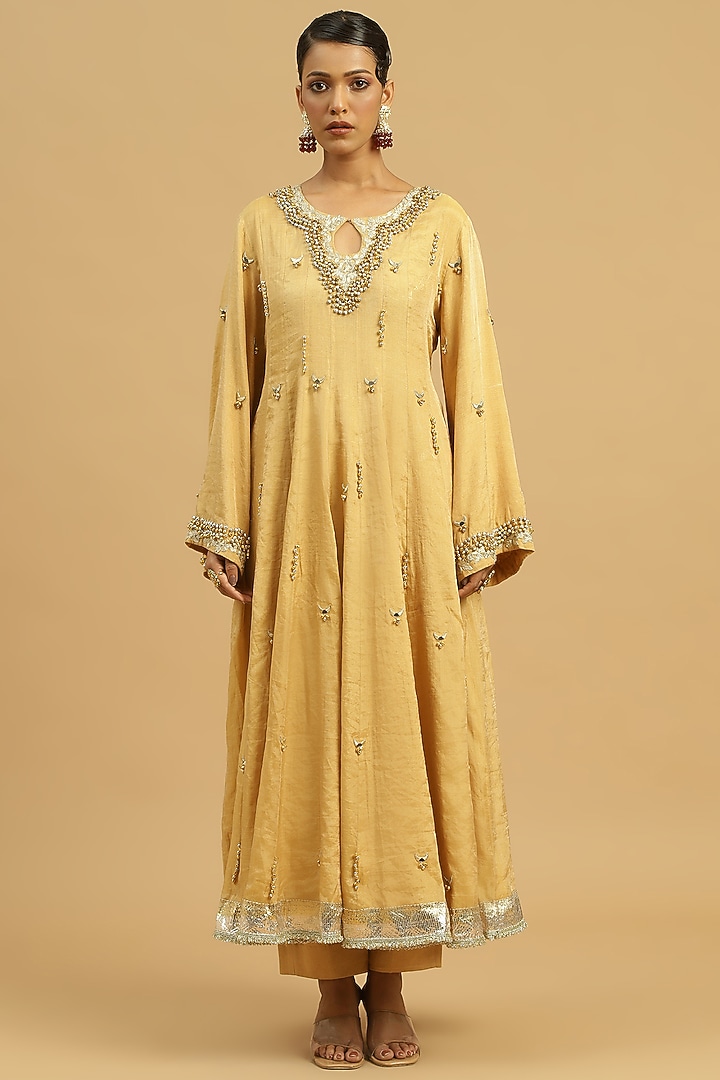 Gold Tissue Ghungroo Embellished Wedding Anarkali Set by Siyona By Ankurita at Pernia's Pop Up Shop