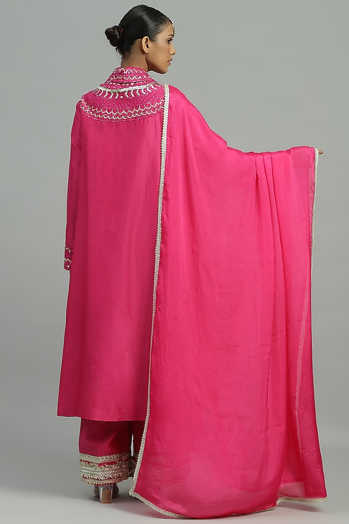 Pink Pure Chanderi Sequins Embroidered Collar Kurta Set by Siyona By Ankurita at Pernia's Pop Up Shop