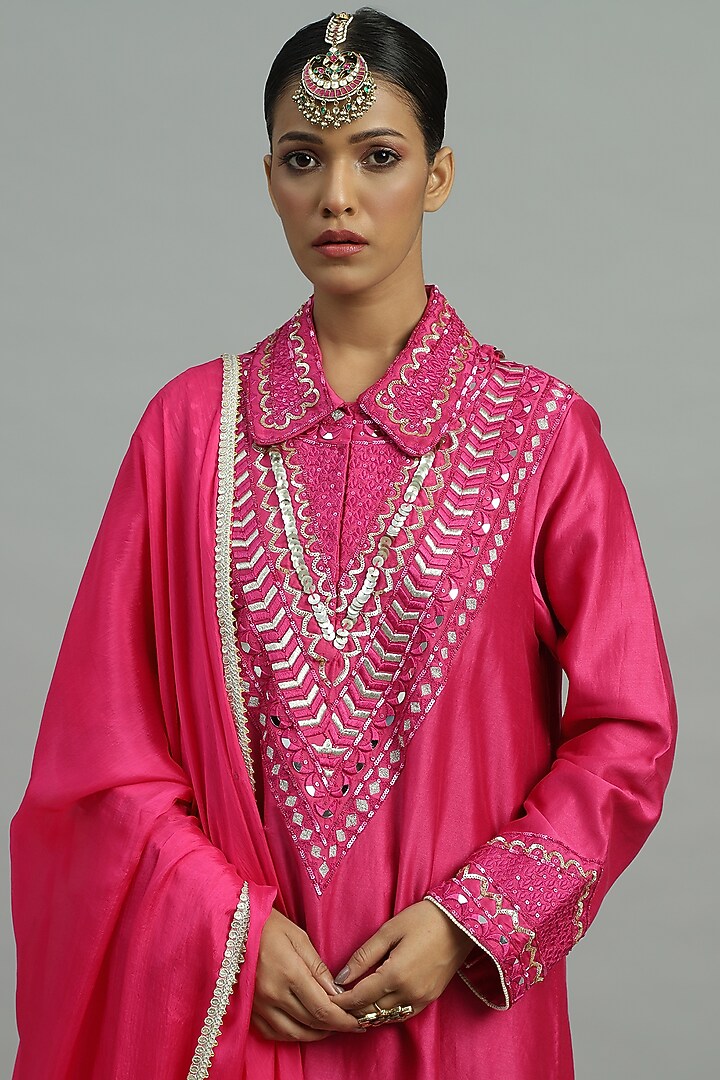 Pink Pure Chanderi Sequins Embroidered Collar Kurta Set by Siyona By Ankurita at Pernia's Pop Up Shop