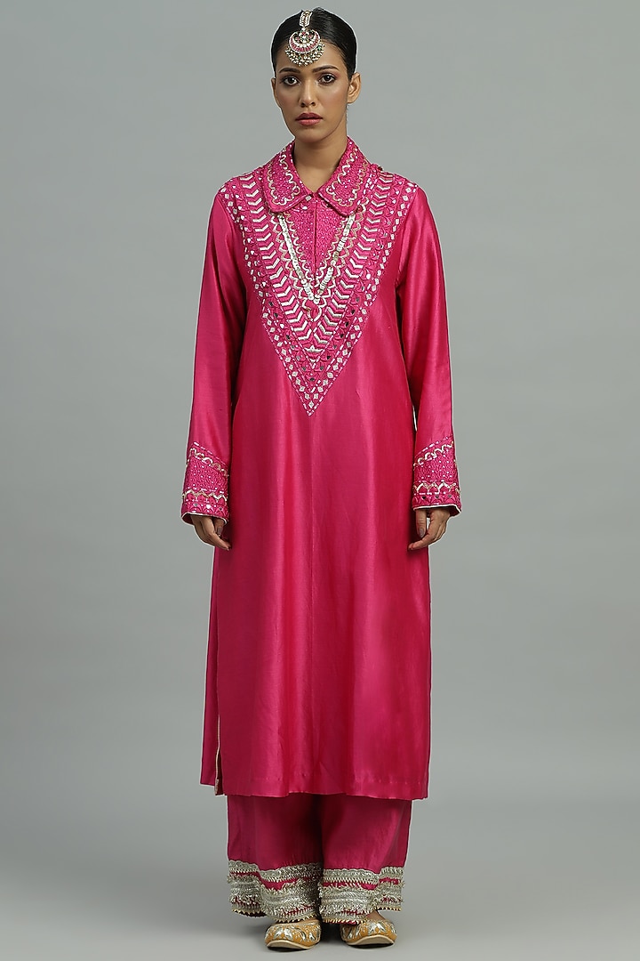Pink Pure Chanderi Sequins Embroidered Collar Kurta Set by Siyona By Ankurita at Pernia's Pop Up Shop