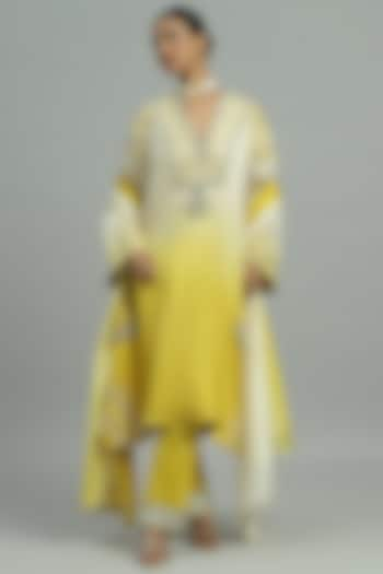 Yellow Pure Chanderi Sequins Embroidered A-Line Ombre Kurta Set by Siyona By Ankurita