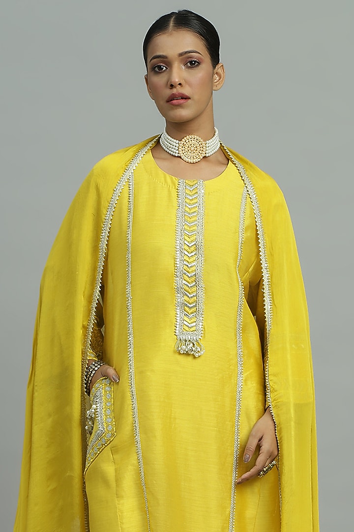 Yellow Pure Chanderi Sequins Embroidered Kurta Set by Siyona By Ankurita at Pernia's Pop Up Shop
