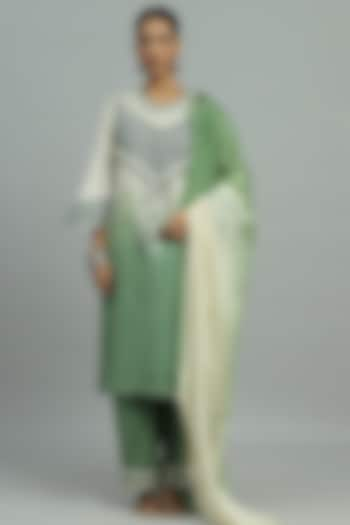 Green Pure Chanderi Sequins Embroidered Ombre Kurta Set by Siyona By Ankurita