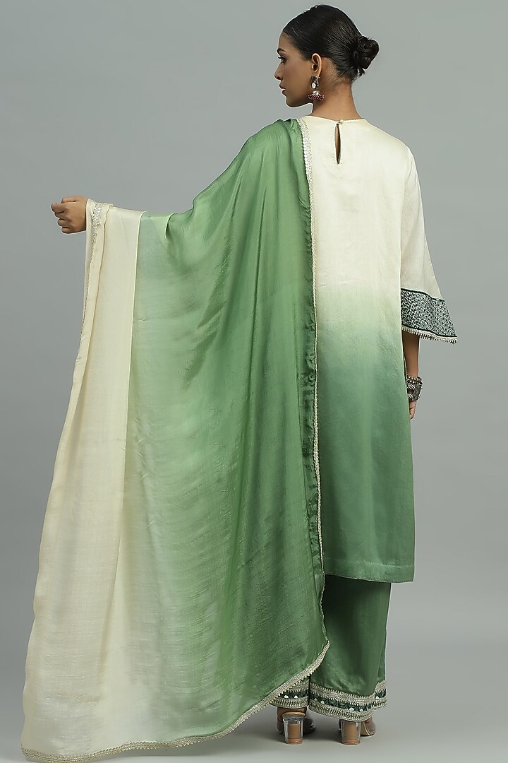 Green Pure Chanderi Sequins Embroidered Ombre Kurta Set by Siyona By Ankurita at Pernia's Pop Up Shop