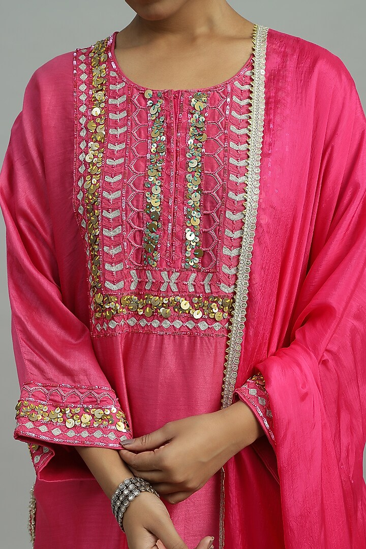 Pink Pure Chanderi Sequins Embroidered Kurta Set by Siyona By Ankurita at Pernia's Pop Up Shop