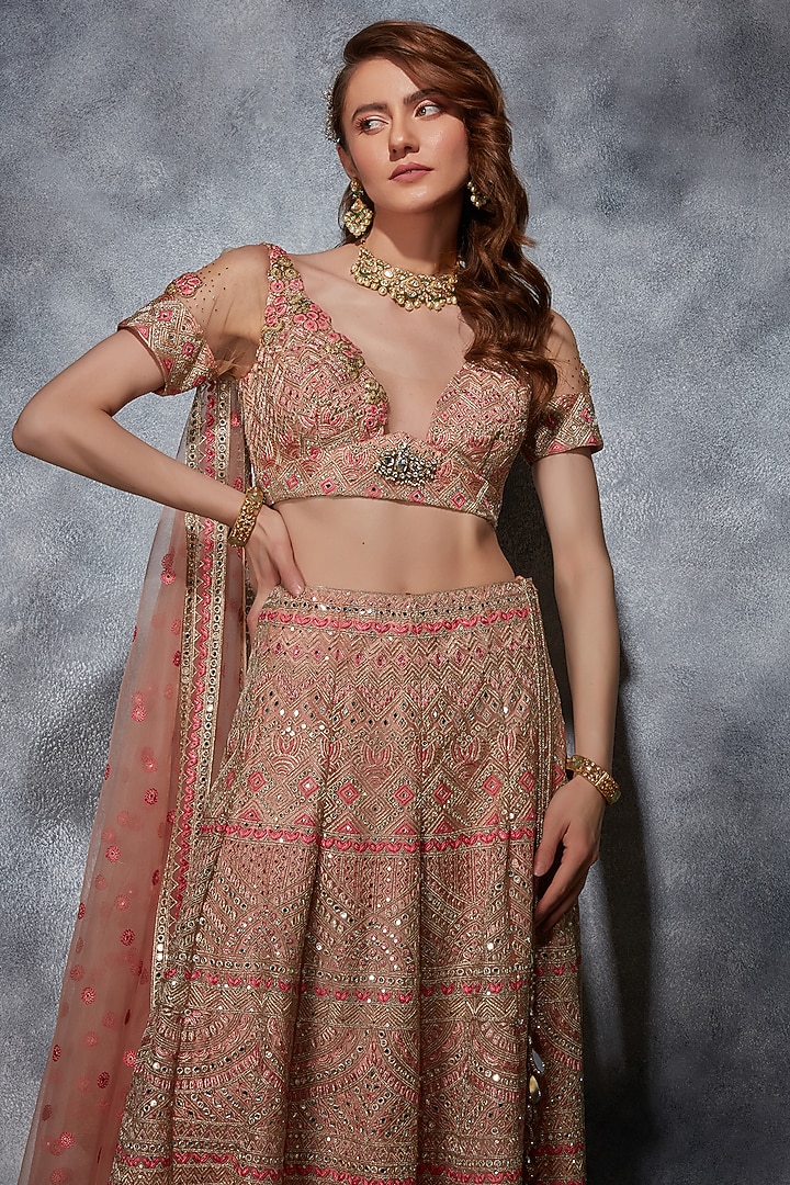 Blush Pink Tulle Thread & Zari Embroidered Bridal Lehenga Set by Saaj By Ankita at Pernia's Pop Up Shop