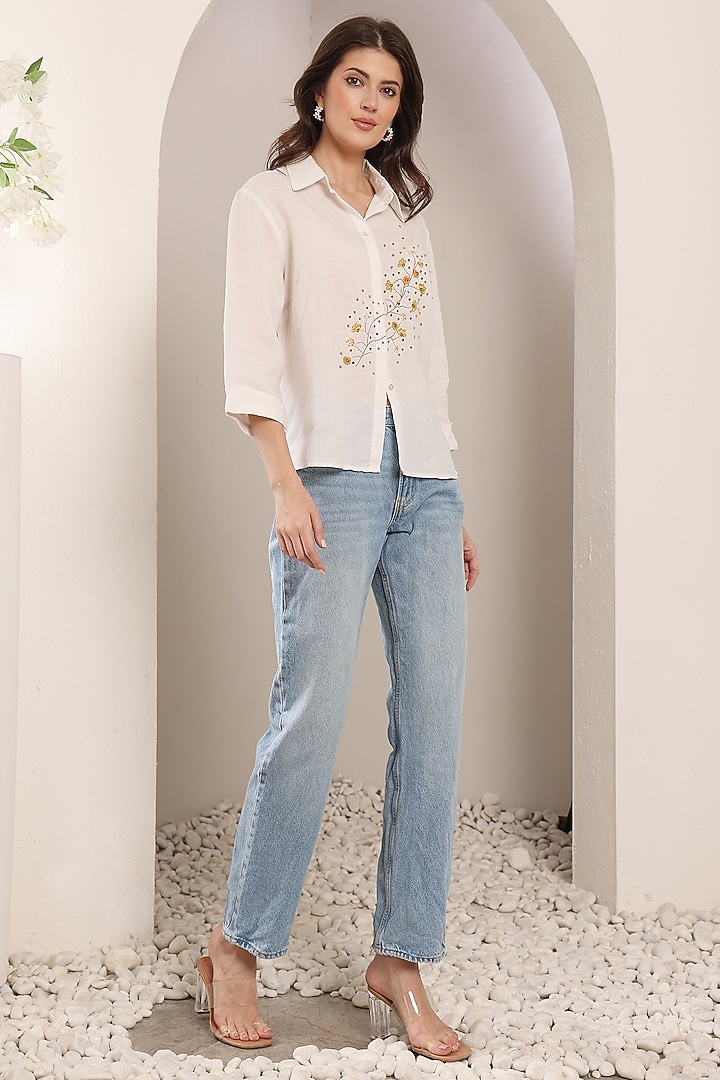 White Linen Thread Embroidered Shirt by Saaj By Ankita at Pernia's Pop Up Shop