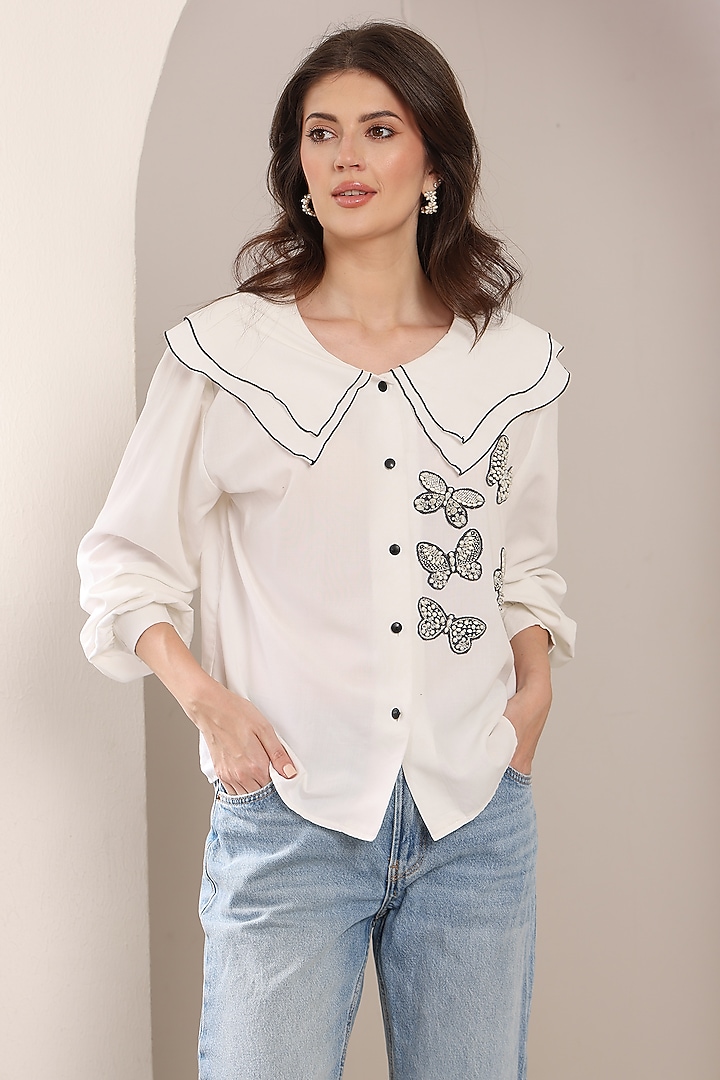 White Cotton Pearl Hand Embroidered Shirt by Saaj By Ankita at Pernia's Pop Up Shop