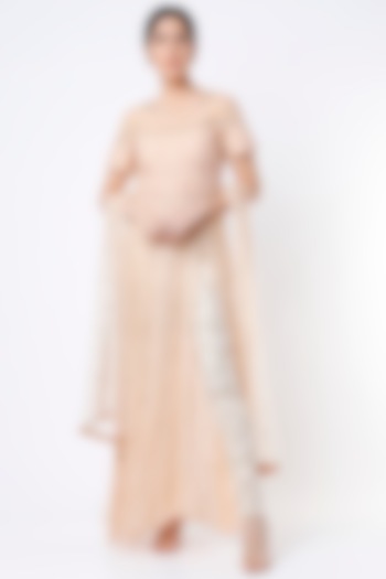 Peach Hand Embroidered Party Wear Anarkali Set by Saaj By Ankita at Pernia's Pop Up Shop