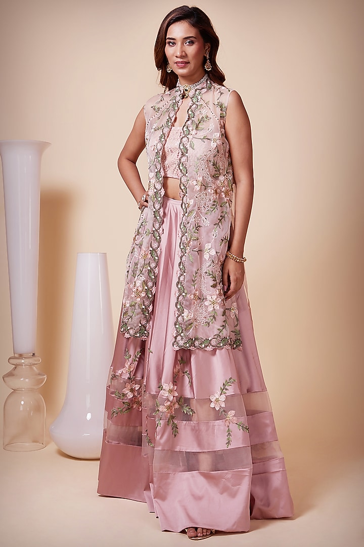 Peach Embroidered Jacket Set by Saaj By Ankita