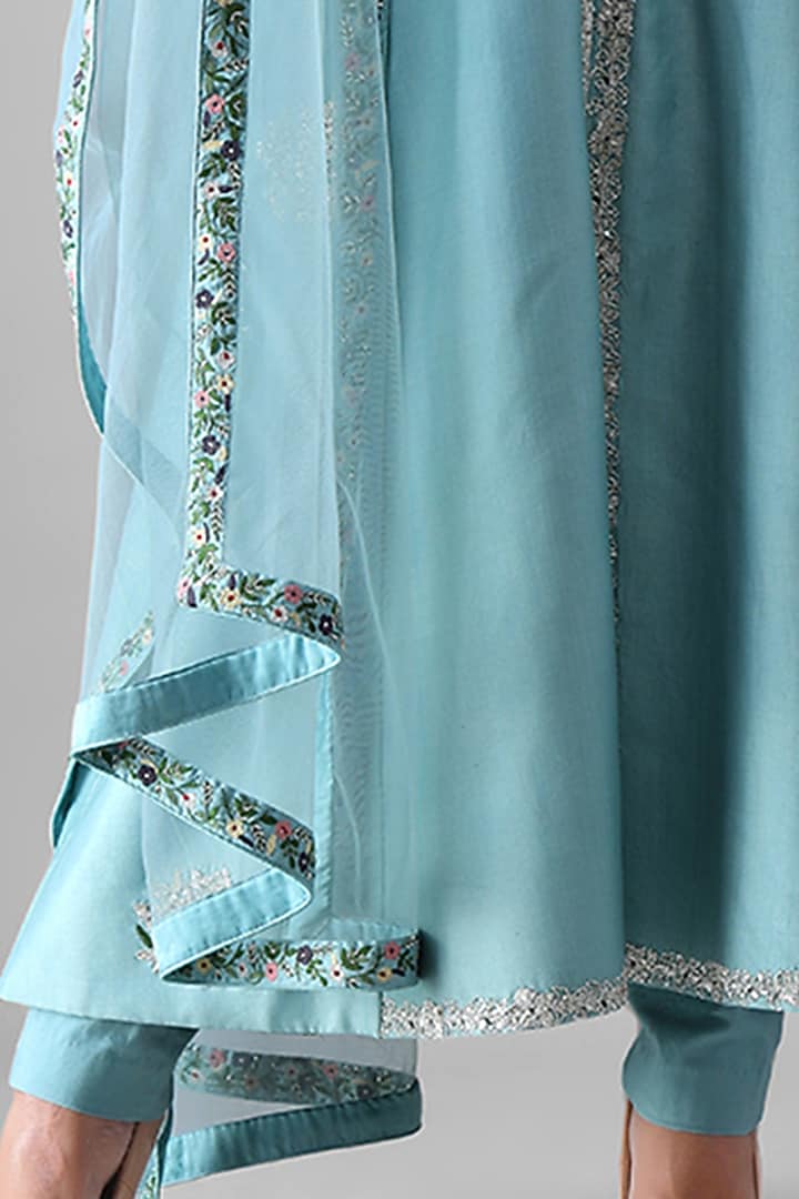 Sky Blue Embroidered A-Line Kurta Set by Siddh by Deepa Goel at Pernia's Pop Up Shop