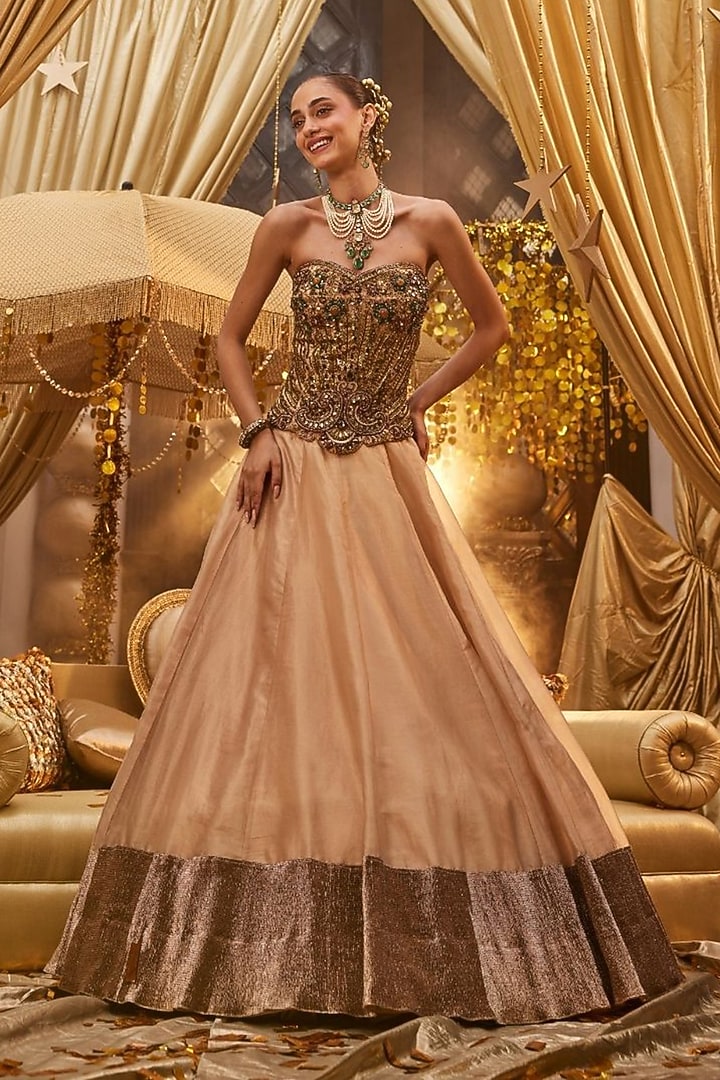 Golden Tissue Hand Embellished Wedding Lehenga Set by Swish By dolcy and Simran at Pernia's Pop Up Shop