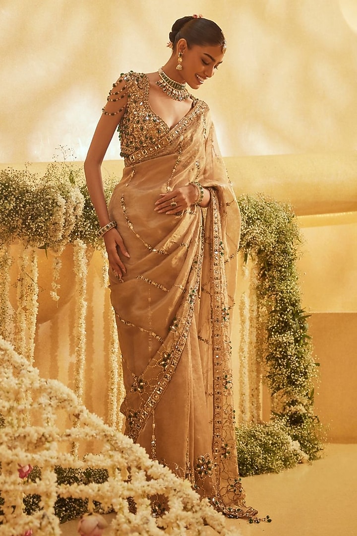 Golden Raw Silk Embellished Reception Saree Set by Swish By dolcy and Simran at Pernia's Pop Up Shop