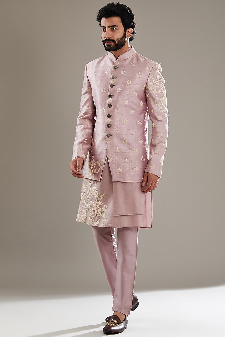 Light Mauve Raw Silk Thread Embroidered Bundi Jacket Set by SBJ