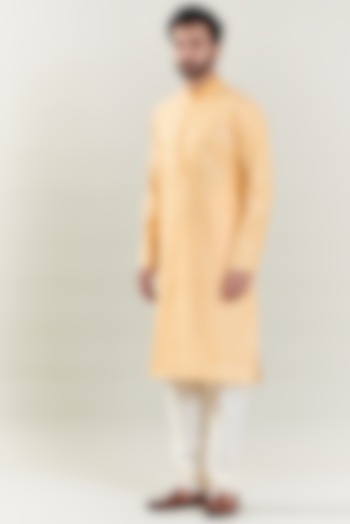 Peach Silk Chikankari Kurta Set by SBJ at Pernia's Pop Up Shop