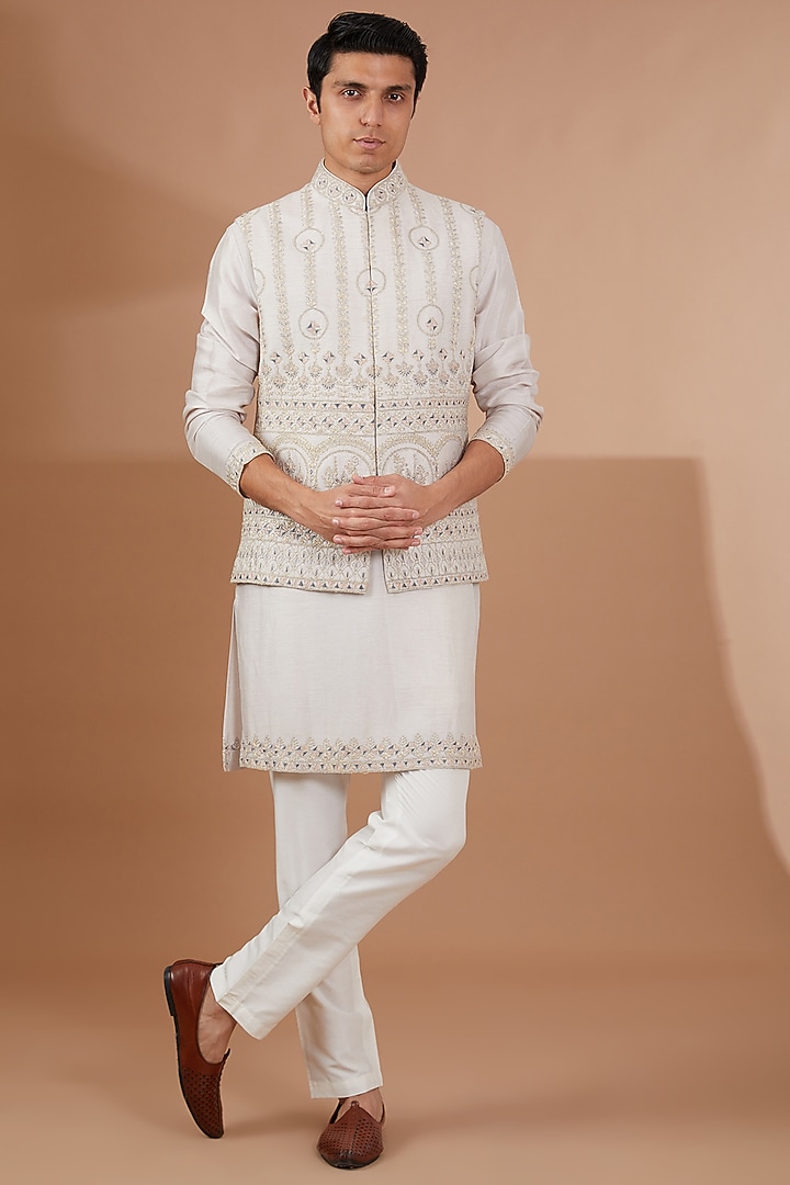 Ivory Raw Silk Bundi Jacket Set by SBJ at Pernia's Pop Up Shop