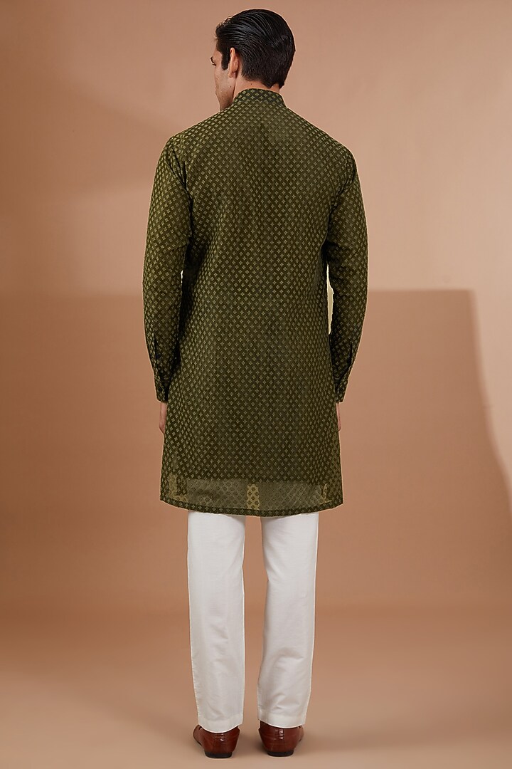 Green Silk Embroidered Bundi Jacket Set by SBJ at Pernia's Pop Up Shop