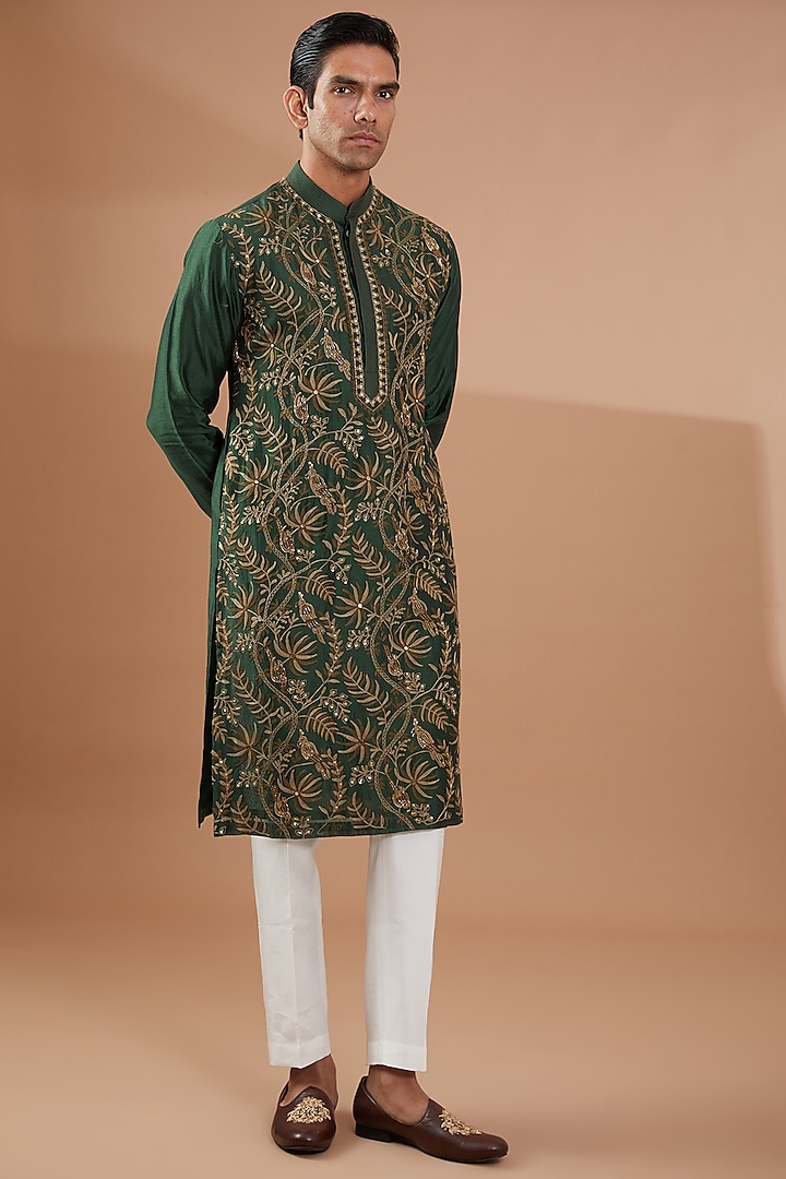 Green Silk Thread Embroidered Kurta Set by SBJ