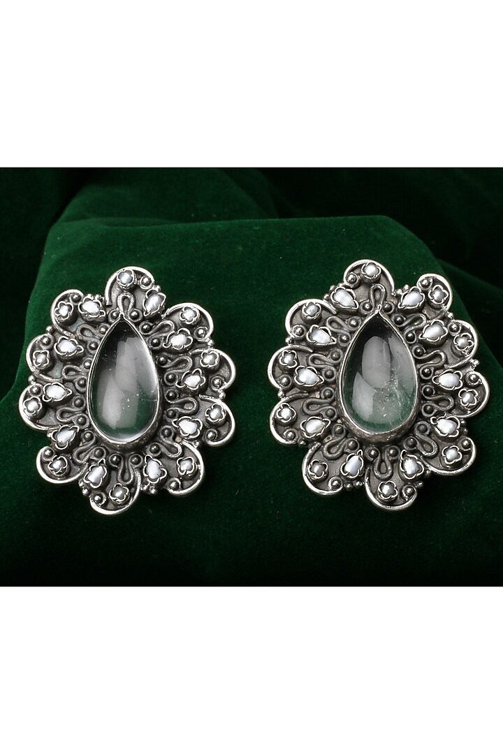 Oxidized Silver Finish Kundan Stud Earrings In Sterling Silver by Sangeeta Boochra at Pernia's Pop Up Shop