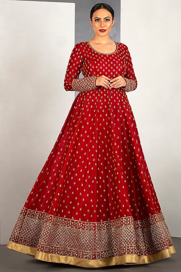 Jam Red Gown With Motif Pipework Design by Siyaahi by Poonam & Rohit at ...