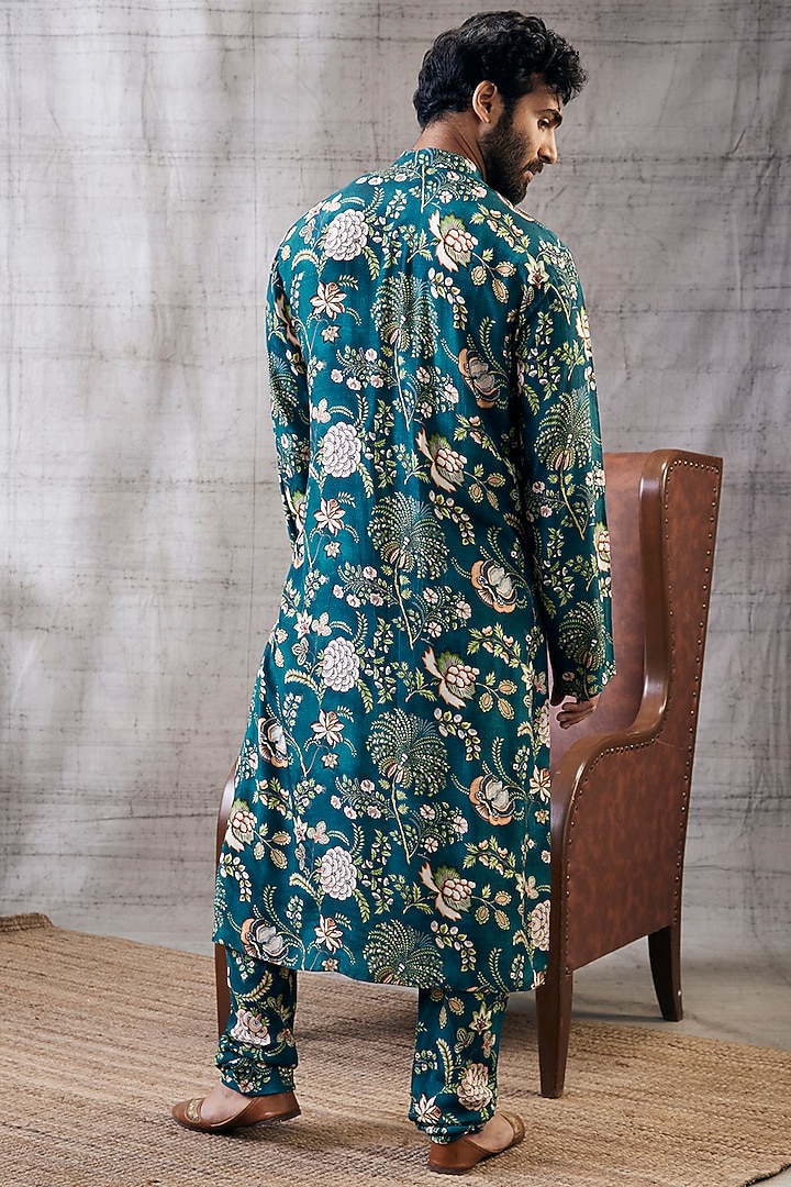 Green Muslin Slub Printed Kurta Set by Soup by Sougat Paul Men at Pernia's Pop Up Shop