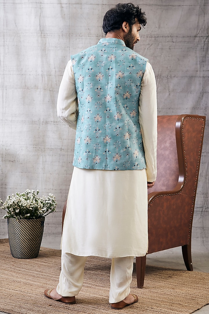 Blue Muslin Slub Printed Bundi Jacket Set by Soup by Sougat Paul Men at Pernia's Pop Up Shop