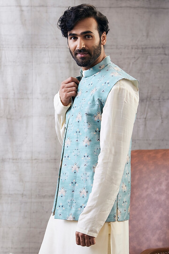 Blue Muslin Slub Printed Bundi Jacket Set by Soup by Sougat Paul Men at Pernia's Pop Up Shop