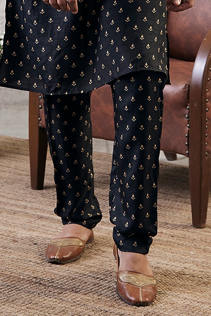 Black Malaysian Silk Printed Bundi Jacket Set by Soup by Sougat Paul Men at Pernia's Pop Up Shop