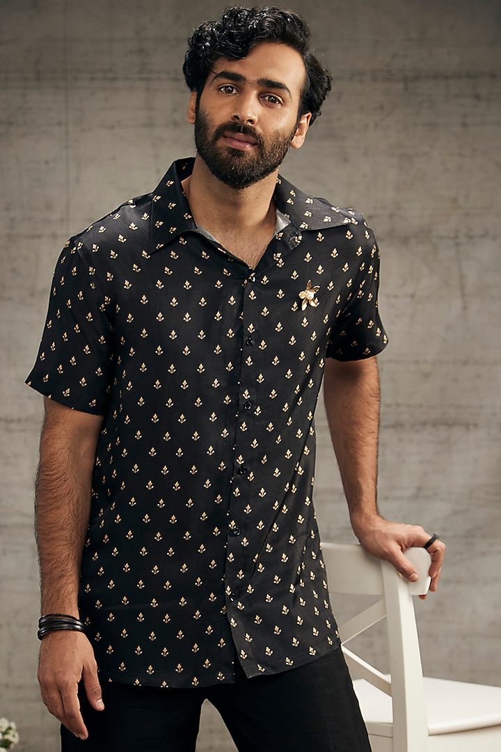 Black Twill Printed Co-Ord Set by Soup by Sougat Paul Men at Pernia's Pop Up Shop
