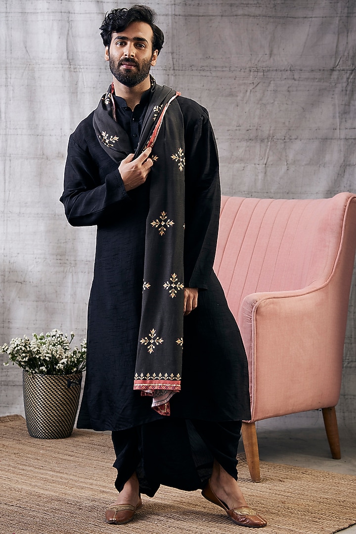 Black Muslin Slub Dhoti Set by Soup by Sougat Paul Men at Pernia's Pop Up Shop