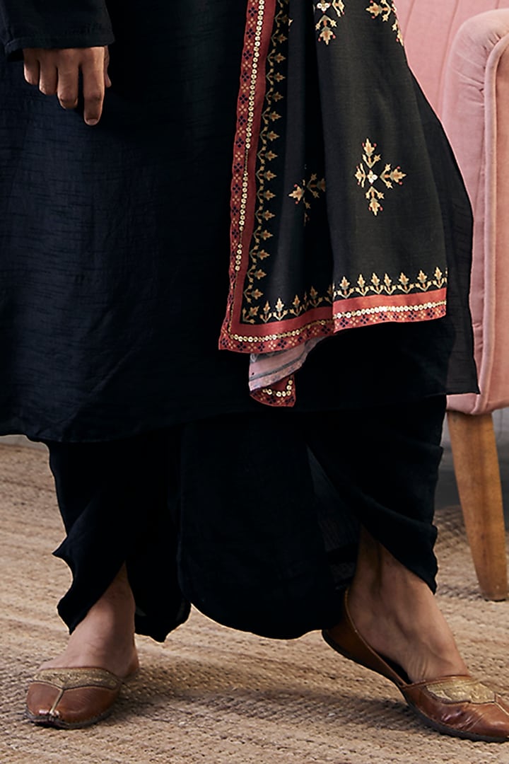 Black Muslin Slub Dhoti Set by Soup by Sougat Paul Men at Pernia's Pop Up Shop