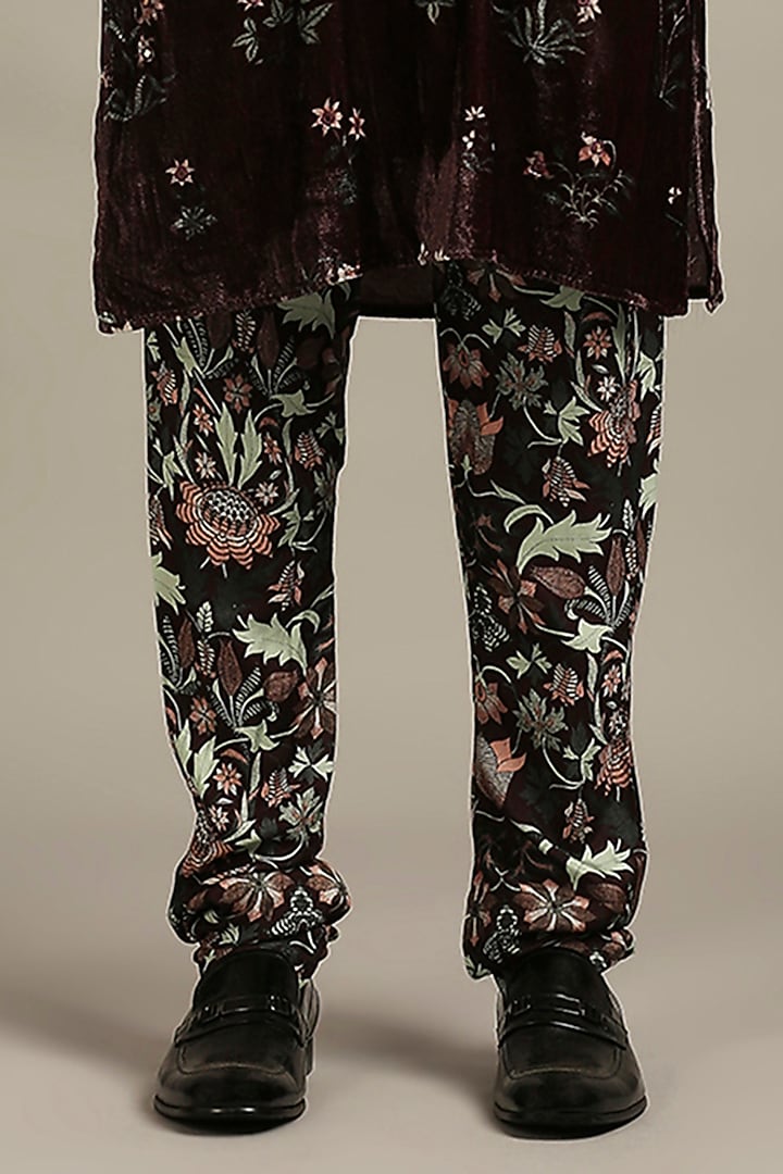 Maroon Printed Kurta Set by Soup By Sougat Paul Men at Pernia's Pop Up Shop