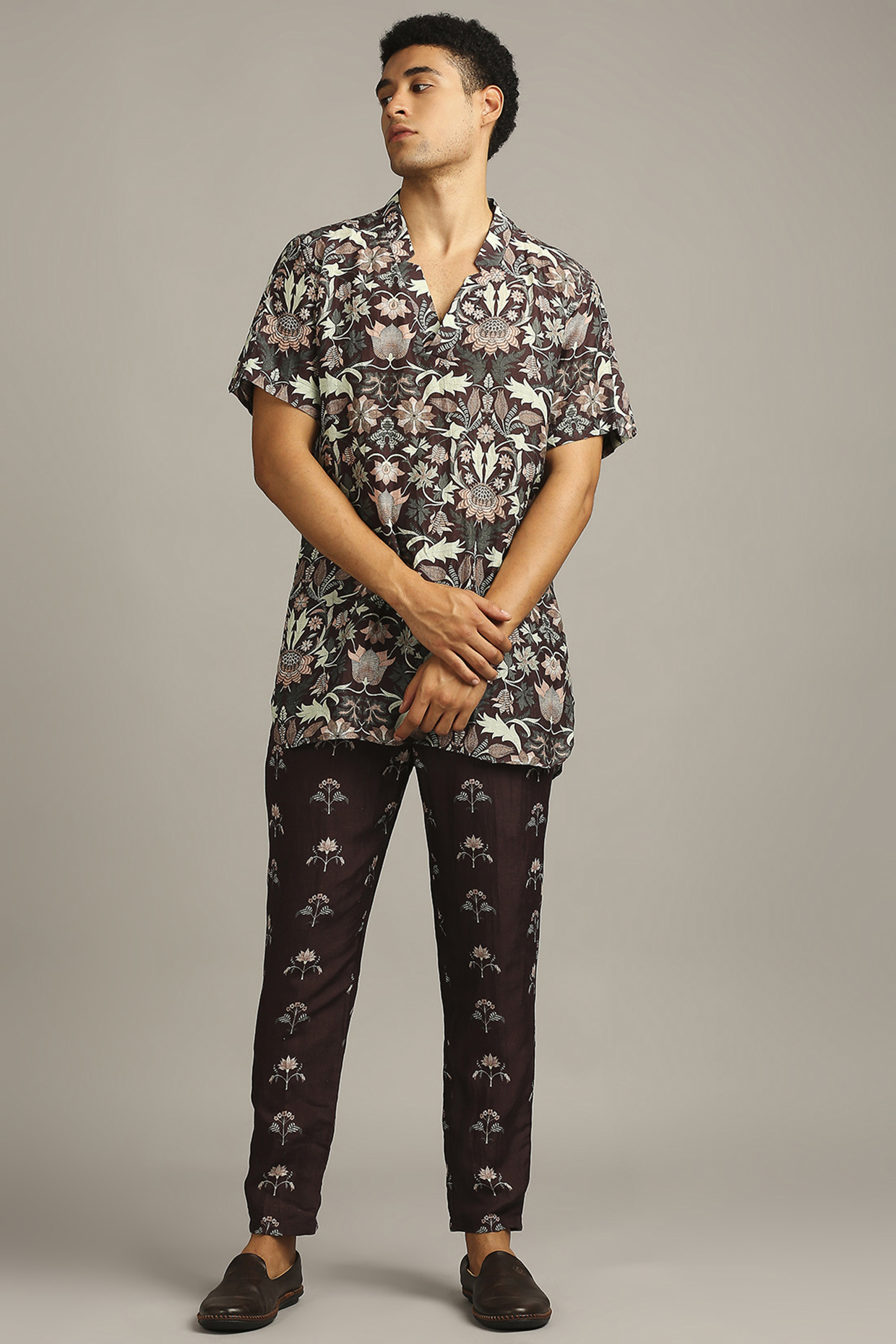 Wine Printed Short Kurta Set by Soup By Sougat Paul Men at Pernia's Pop Up Shop