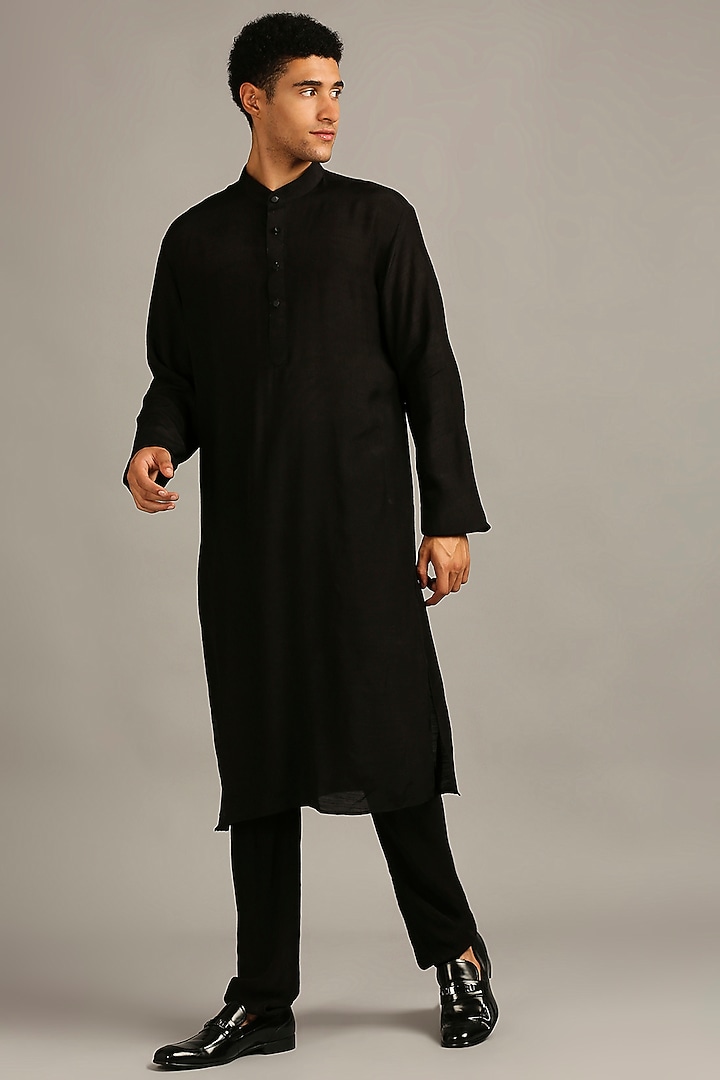 Black Muslin Slub Printed Indowestern Set by Soup By Sougat Paul Men at Pernia's Pop Up Shop