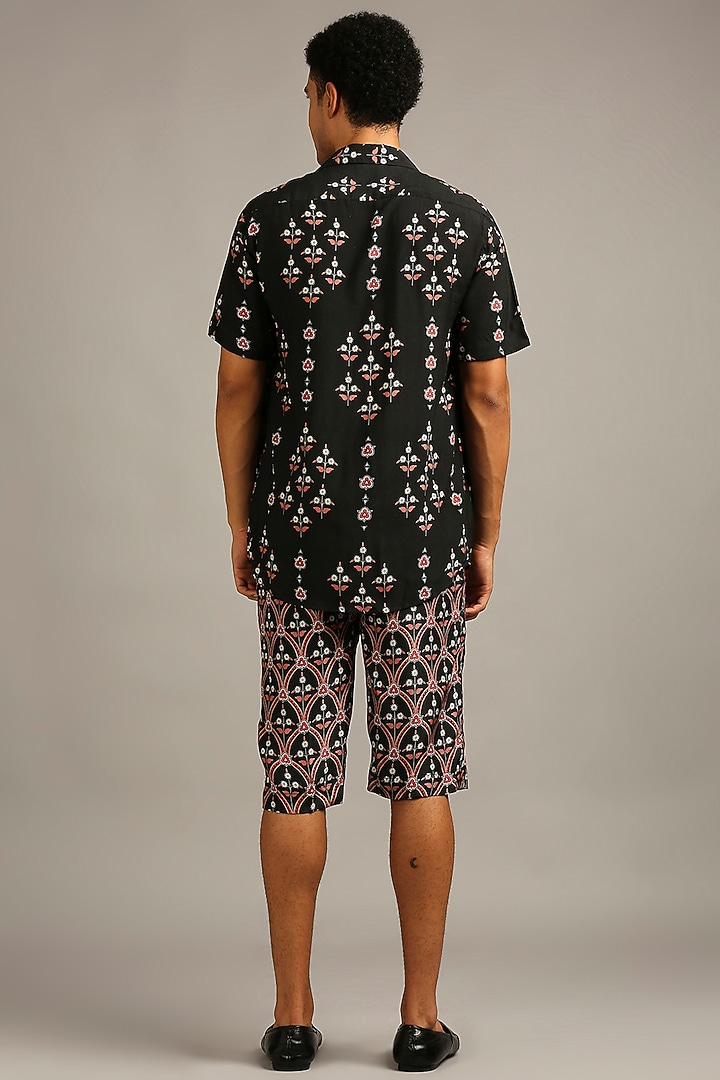 Black Printed Co-Ord Set by Soup By Sougat Paul Men at Pernia's Pop Up Shop