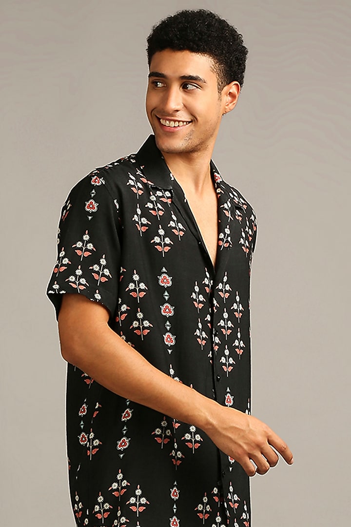 Black Printed Co-Ord Set by Soup By Sougat Paul Men at Pernia's Pop Up Shop