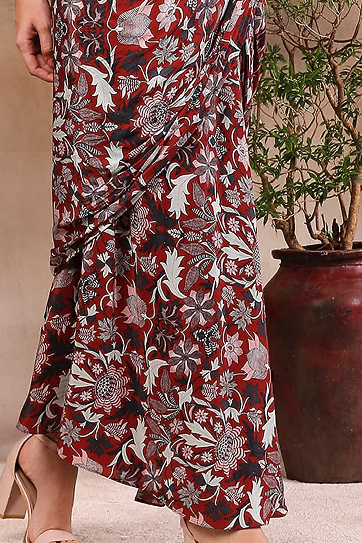 Maroon Printed Draped Skirt Set by Soup by Sougat Paul at Pernia's Pop Up Shop