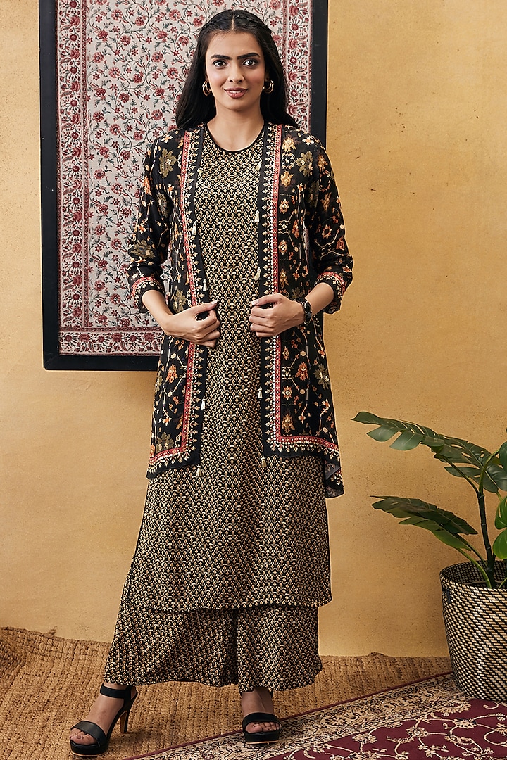 Black Crepe Printed Kurta Set by Soup by Sougat Paul at Pernia's Pop Up Shop