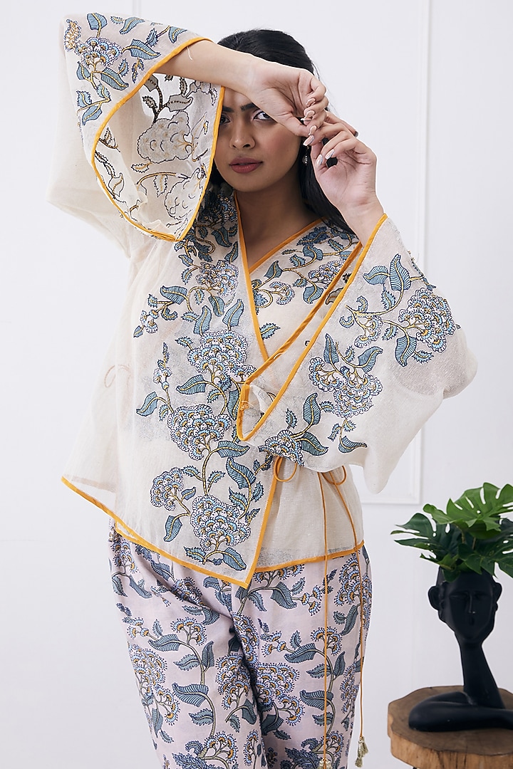 Cream Handloom Net & Malaysian Silk Printed Co-Ord Set by Soup by Sougat Paul at Pernia's Pop Up Shop