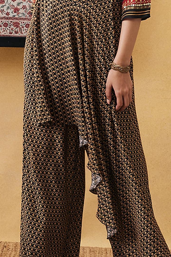 BLack Malaysian Silk & Crepe Embroidered Co-Ord Set by Soup by Sougat Paul at Pernia's Pop Up Shop