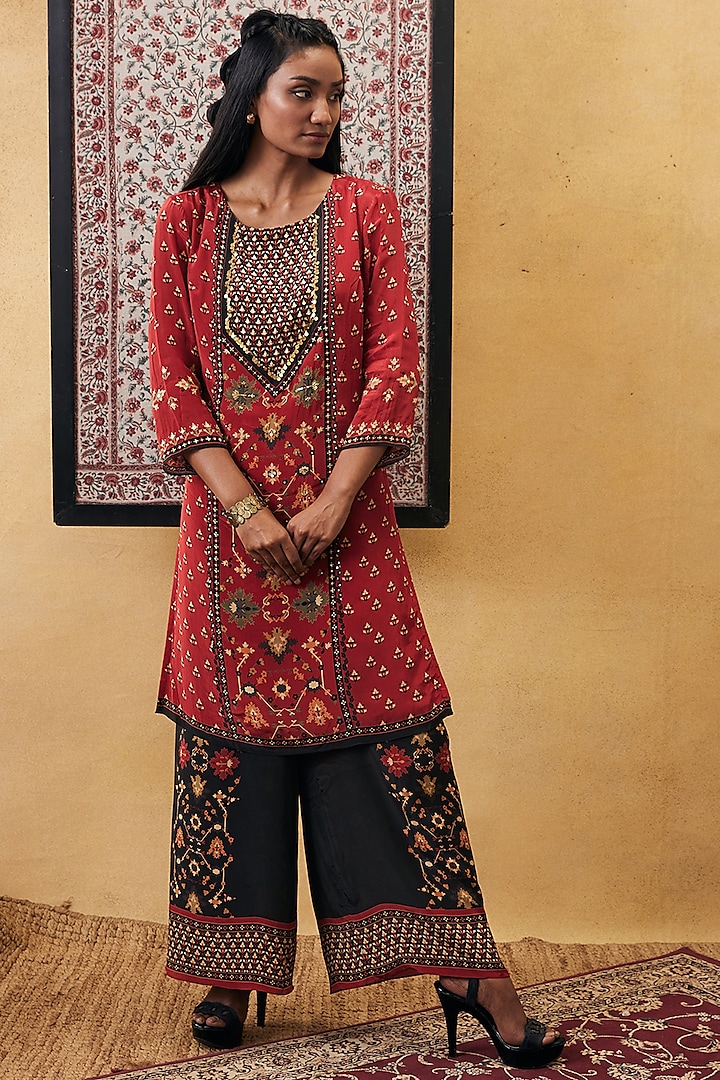 Red & Black Crepe Embroidered Kurta Set by Soup by Sougat Paul
