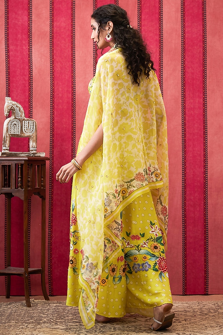 Yellow Chiffon Embroidered Cape Set by Soup by Sougat Paul at Pernia's Pop Up Shop